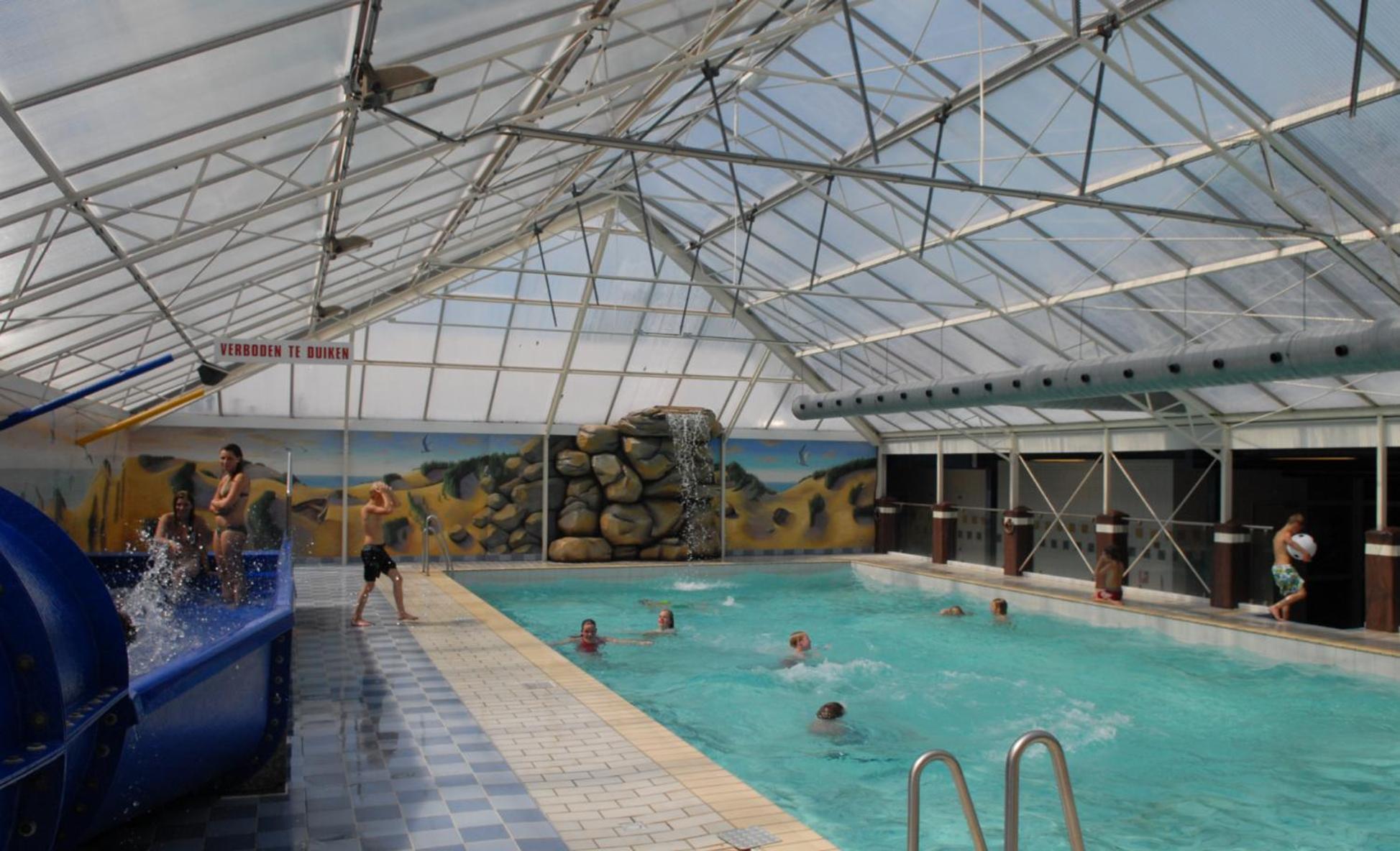 Ruime 5-Persoons Chalet Aan Het Bergumermeer Suameer Zewnętrze zdjęcie
